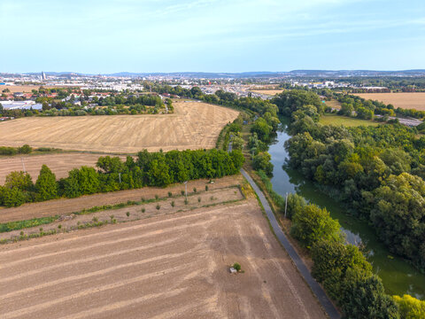 Pozemek Přízřenice