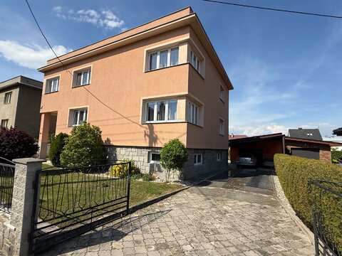 Dvougenerační rodinný dům, Hradec nad Moravicí