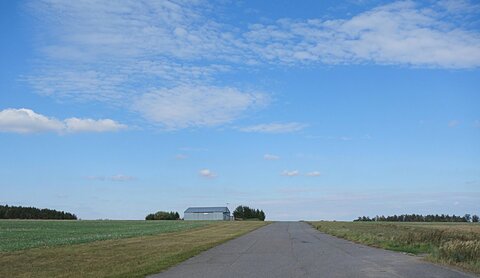 Pozemky s letištěm Borovník